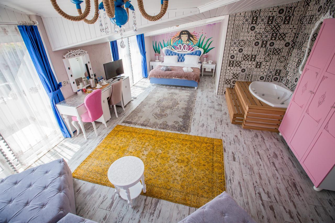 Limnades Hotel Iznik Bagian luar foto