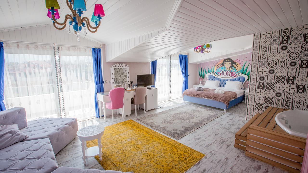 Limnades Hotel Iznik Bagian luar foto